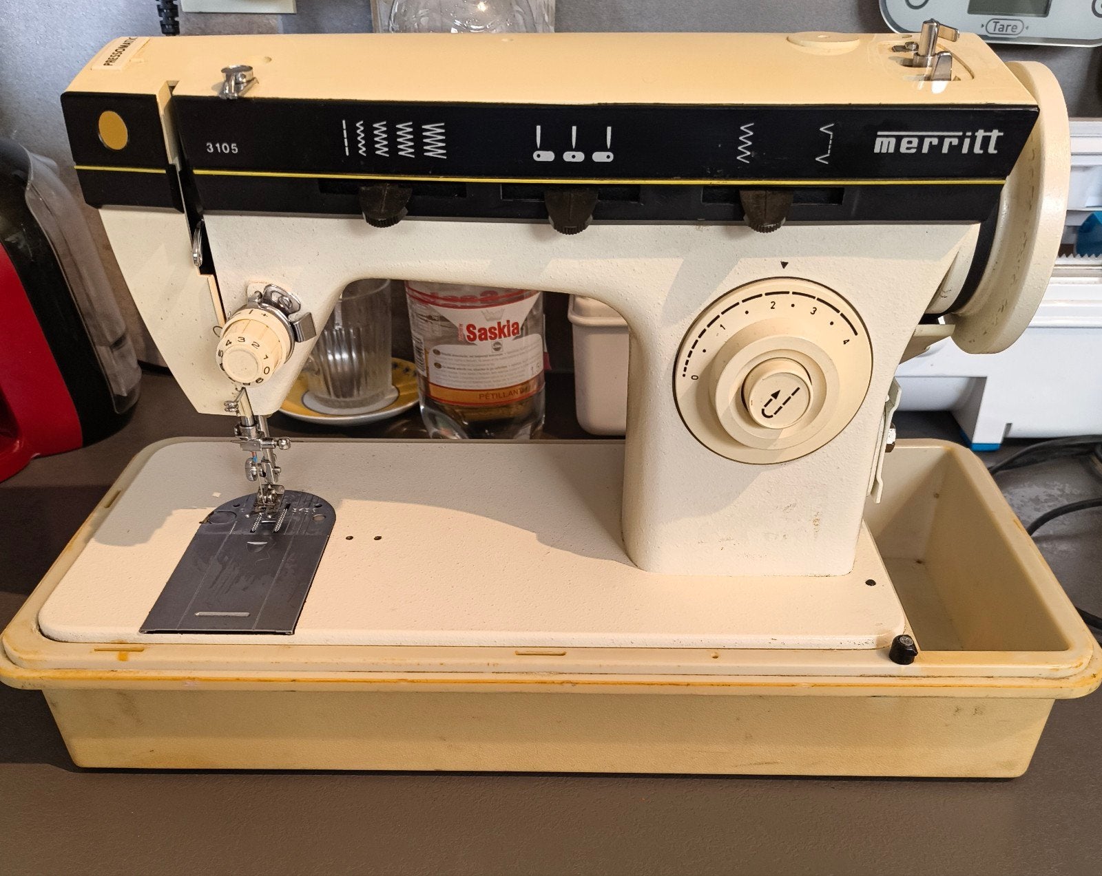 Machine à coudre pressomatic merritt singer 3105, Enlèvement, Machine à coudre, Singer