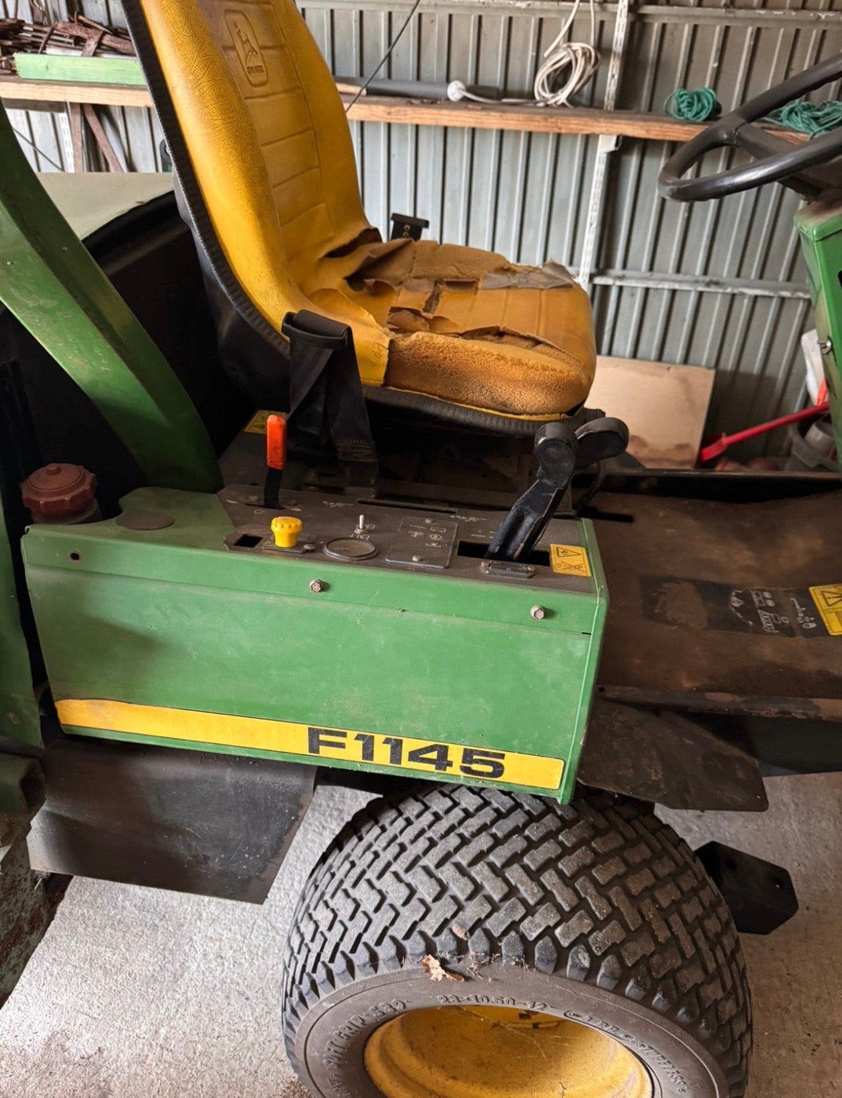 John Deere F1145, Ophalen, Zo goed als nieuw