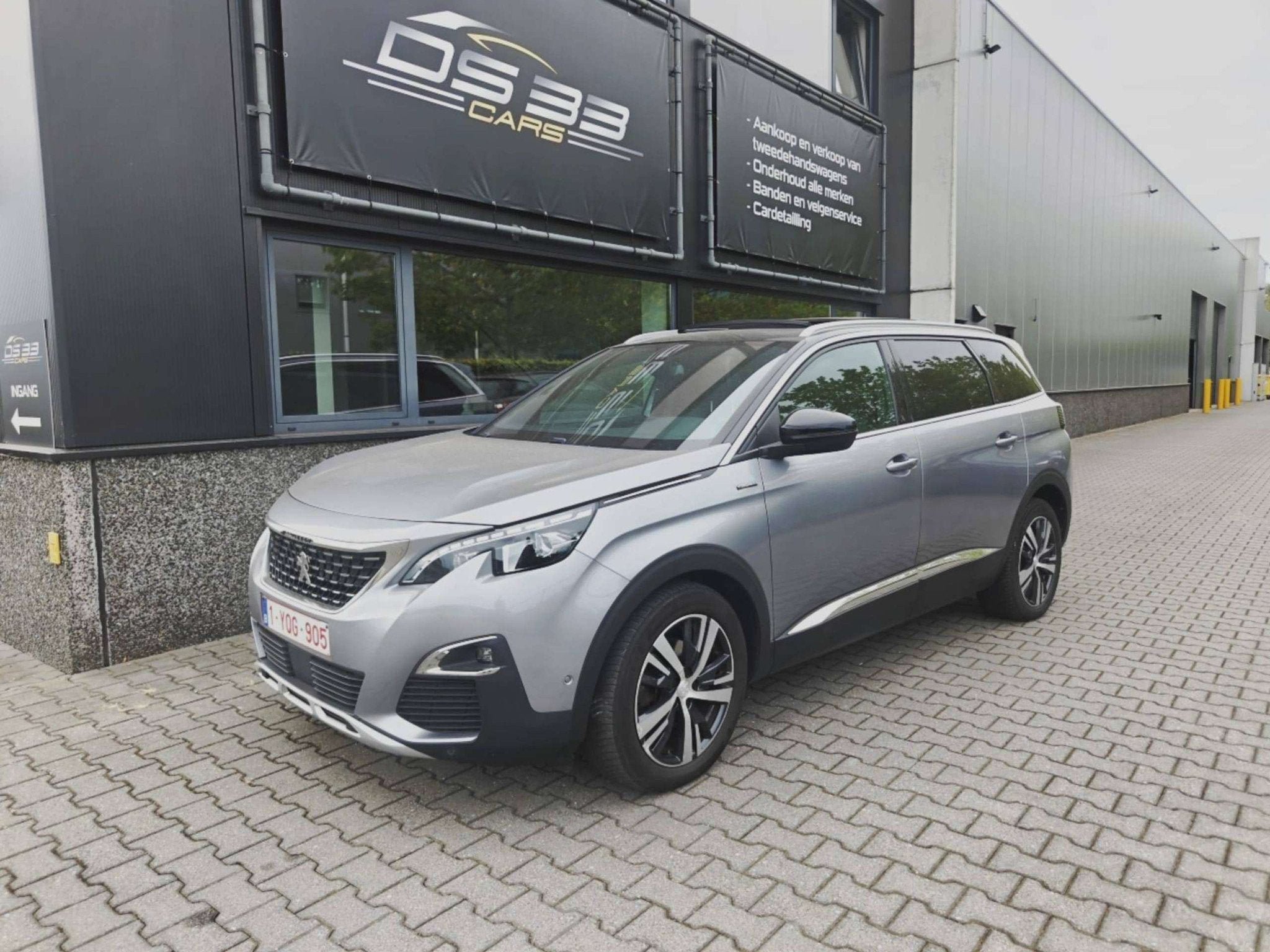 Peugeot 5008 1.2 GT 7-zit/LED/Pano/Keyless/Dodehoek/Trekhaak, Argent ou Gris, Achat, Entreprise, 7 places