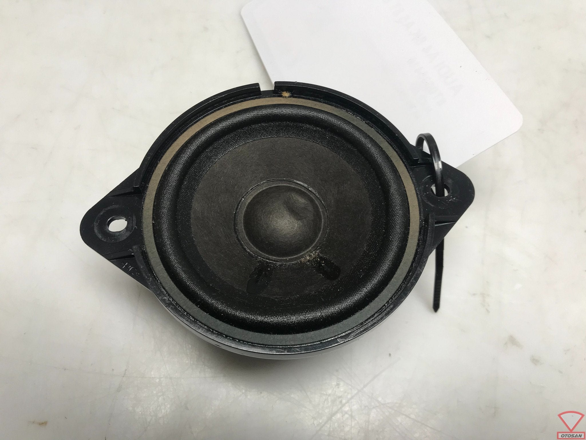 Audi A4 8K A5 8T B&O Enceinte 8T0035416, AUDI AG, Auto-Union-Strasse 1
85045  Ingolstadt, DE, Audi, Utilisé