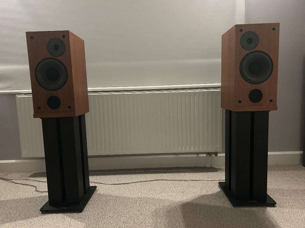 ProAc Response 2 met originele Target Audio stands, TV, Hi-fi & Vidéo, Enceintes, Utilisé, Haut-parleurs Frontaux, Arrière ou Stéréo