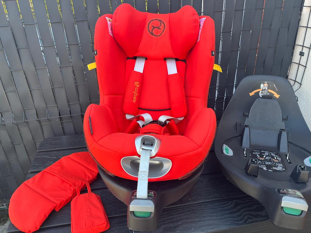 Siège auto Cybex Sirona Z i-Size + 2 bases Base Z, Enfants & Bébés, Sièges auto, Utilisé, Autres marques, 0 à 18 kg, Isofix, Dossier réglable