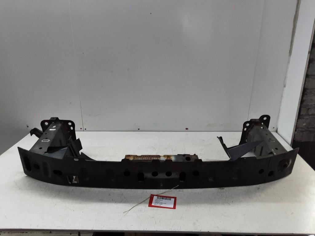 RENFORT PARE CHOC AVANT (TRAVERSE) Ford Focus 2 Wagon, Autos : Pièces & Accessoires, Mevr. I. Hauben, Rue de l'Espoir 34 34
4030  GRIVEGNÉE, BE