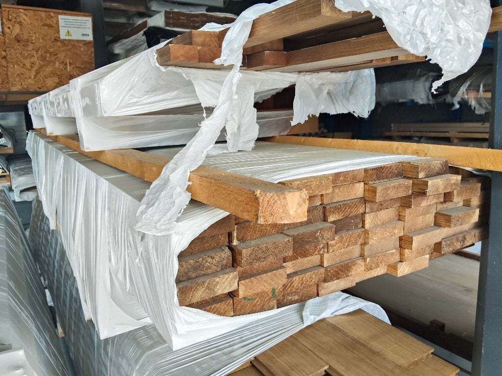 Thermo Fraké hardhouten planken, 330 x 9 x 2,7 cm, 34 stuks, Ophalen, Planken, Zo goed als nieuw, Hardhout