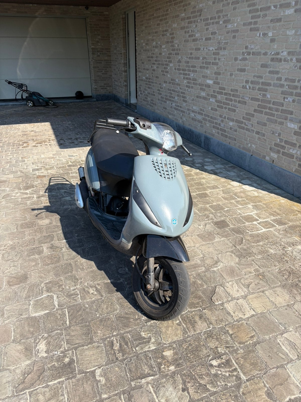 Piaggio zip 2t, Vélos & Vélomoteurs, Scooters | Piaggio, Comme neuf, Zip, Enlèvement
