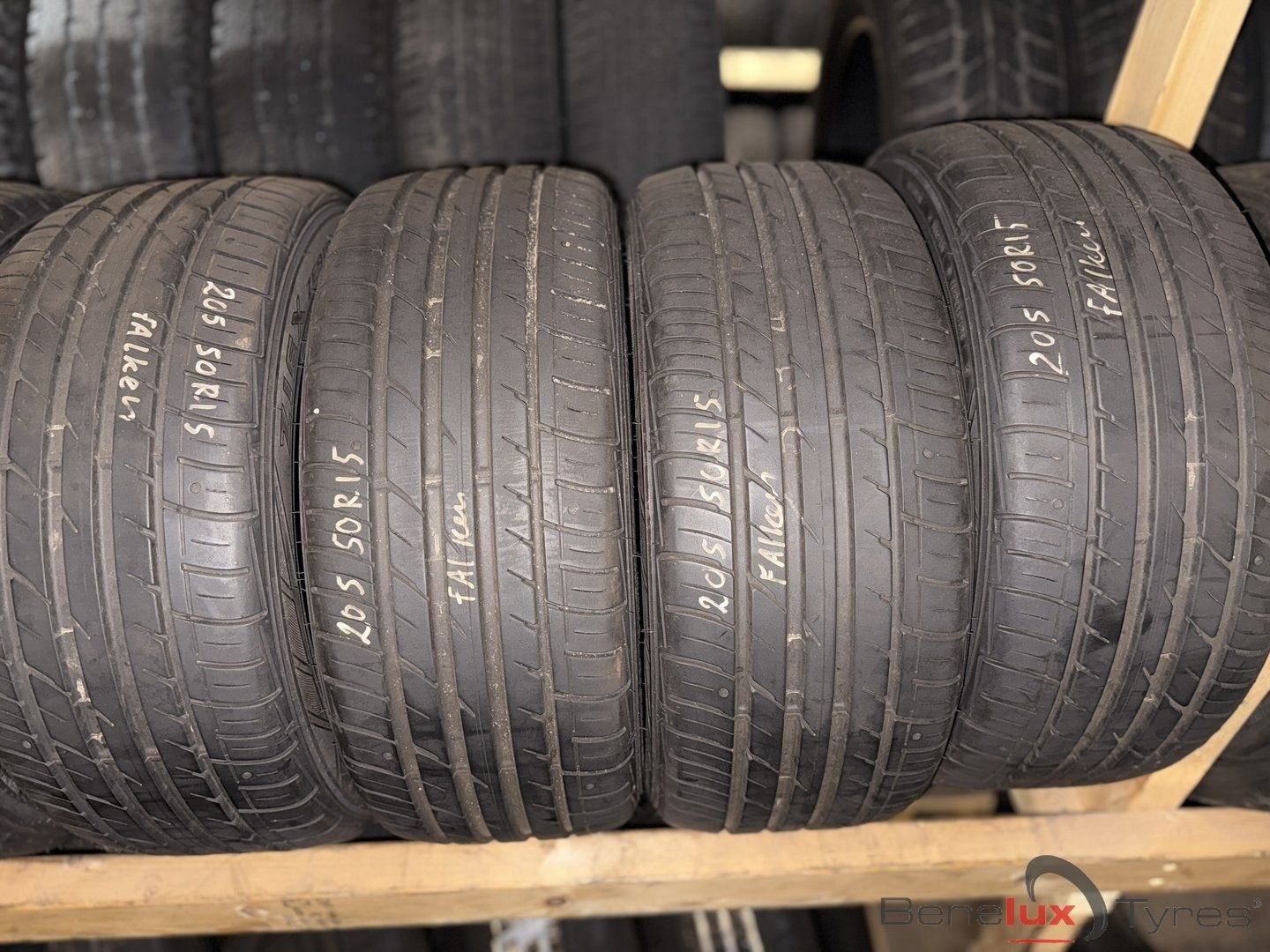 zgan DEMO 205/50R15 Falken 205/50 R15 205/50/15 2055015, Autos : Pièces & Accessoires, Pneus & Jantes, 15 pouces, Véhicule de tourisme