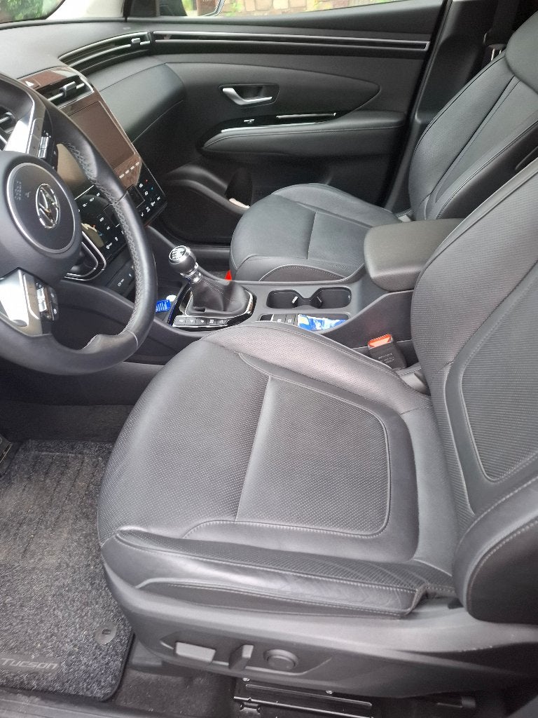 Voiture Hyundai shine état impeccable, Auto's, Voorwielaandrijving, Zwart, Leder, 5 zetels