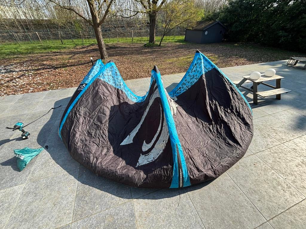 Cabrinaha switchblawe 12m - 9m - 7m, Watersport en Boten, Kitesurfen, Ophalen, Gebruikt, 12 m², Kite