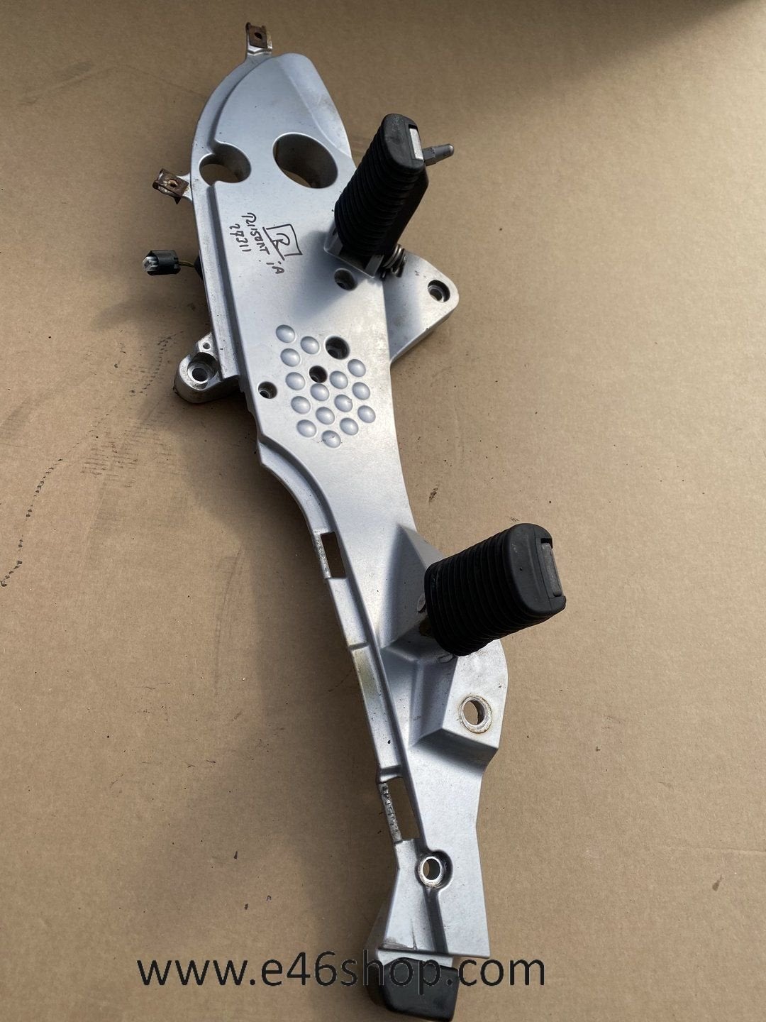 BMW R1150RT VOETSTEUN SCHETSPLAAT RECHTS, Motoren, Gebruikt, -, -, Ophalen of Verzenden