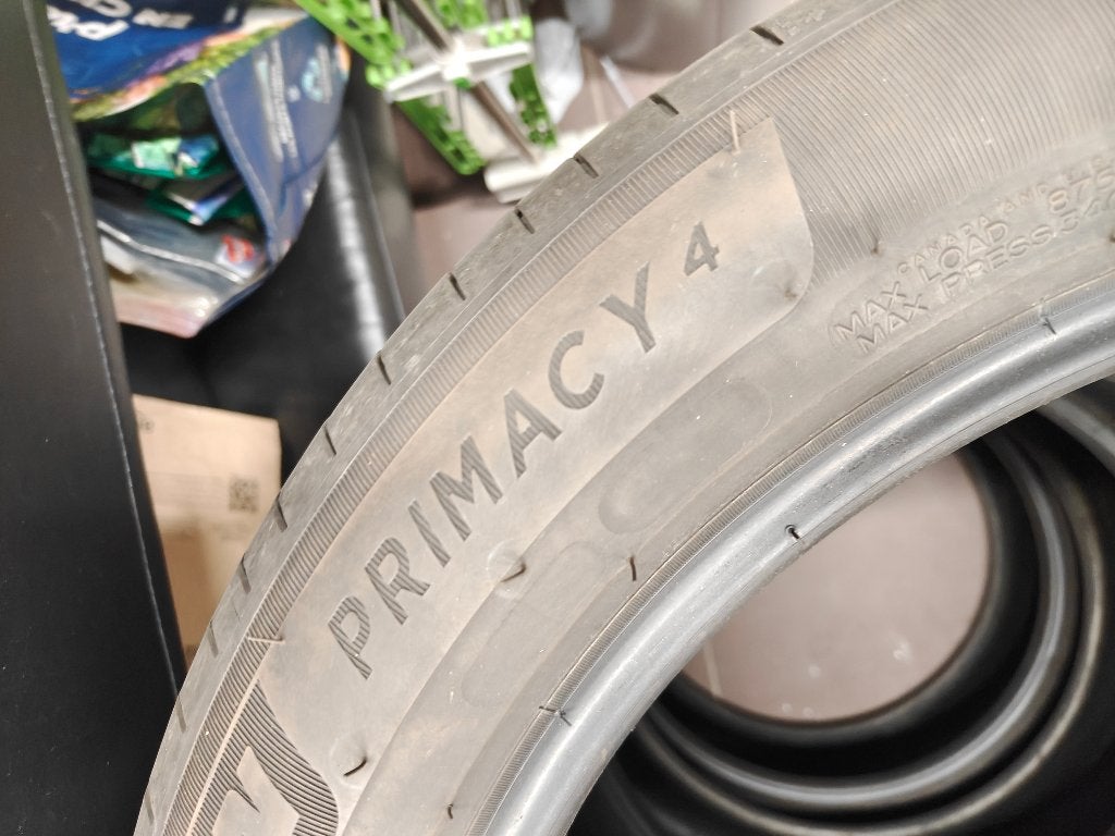 4x Pneus été Michelin Primacy 4 – 235/50 R19 103V bon état, Pneus été, Pneu(s), Autre, 19 pouces