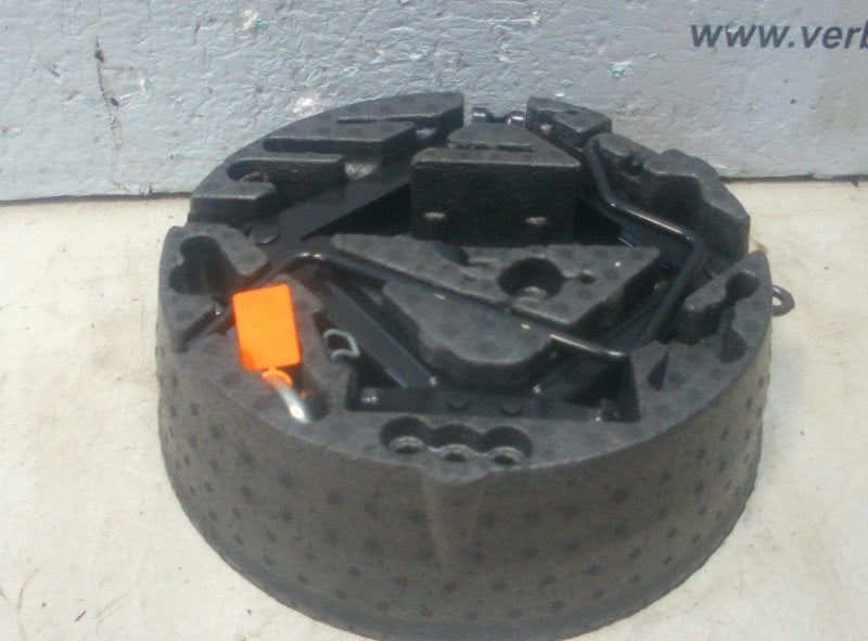 GEREEDSCHAPSET, Opel Automobile GmbH, Gebruikt, Kontakt-opel@opel.com, Bahnhofsplatz
65423  Rüsselsheim am Main, DE