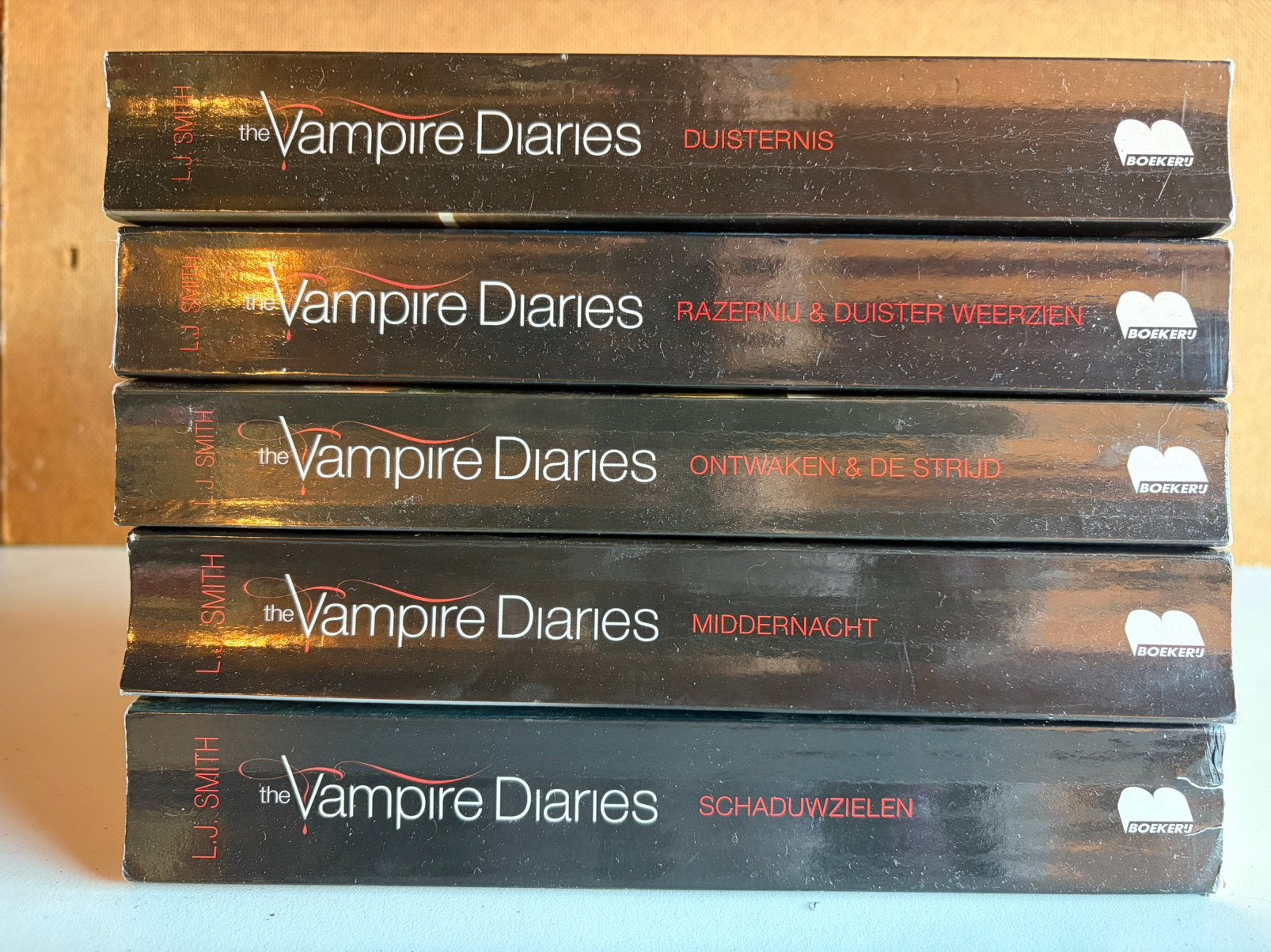The vampire diaries, Enlèvement ou Envoi, Comme neuf