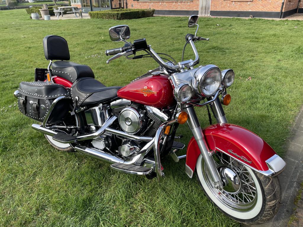 oldtimer Harley Davidson heritage softail 1340 evo 19400 km, Motoren, Motoren | Harley-Davidson, 2 cilinders, 1340 cc, Nieuw, Particulier