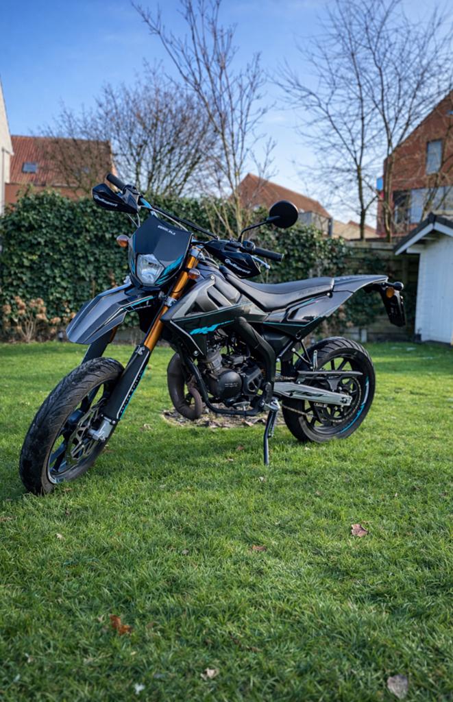 Rieju MRT sm 50 pro, Ophalen, 50 cc, Klasse B (45 km/u), Zo goed als nieuw