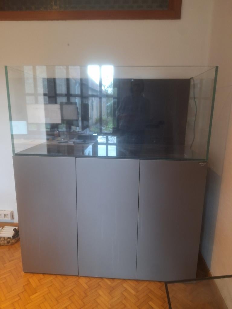 Aquarium Nyos Opus G2 440 Slim Line, Enlèvement