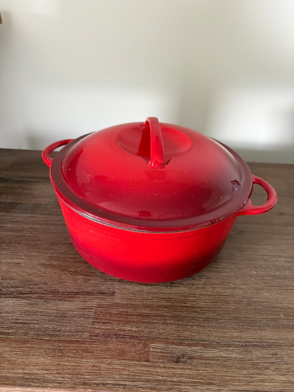Rode kookpot in gietijzer, Ophalen, Zo goed als nieuw, Gietijzer
