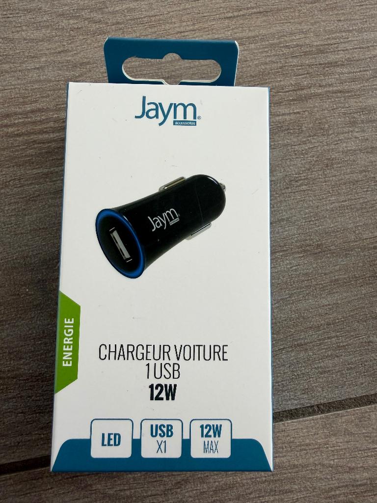 Jaym Compacte Autolader - 12W USB-A - Met Blauwe LED, Télécoms, Chargeurs de voiture, Enlèvement, Neuf