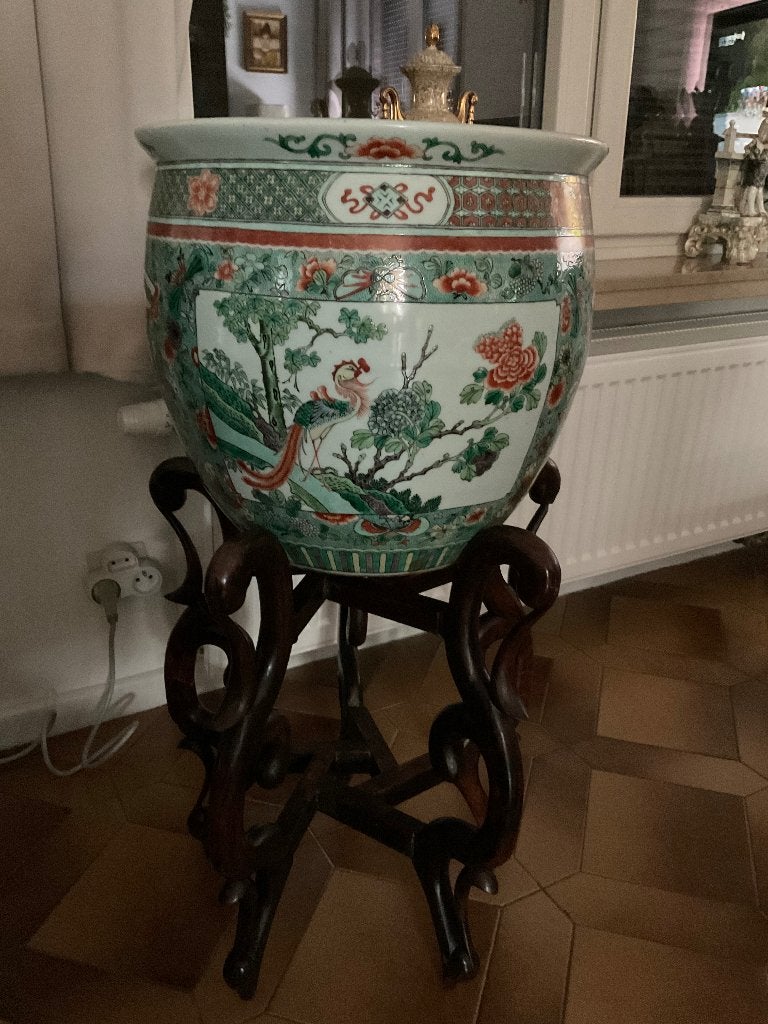Chinese Famille Verte porseleinen vissenkom met staander, Ophalen