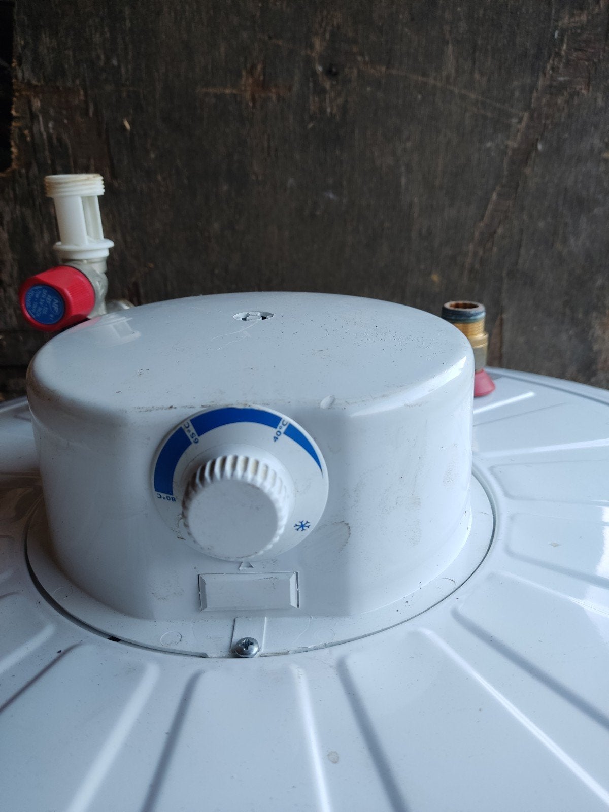 AV Boiler électrique 200L presque neuf avec résistance stéat, Doe-het-zelf en Bouw, Chauffageketels en Boilers, Ophalen, Boiler