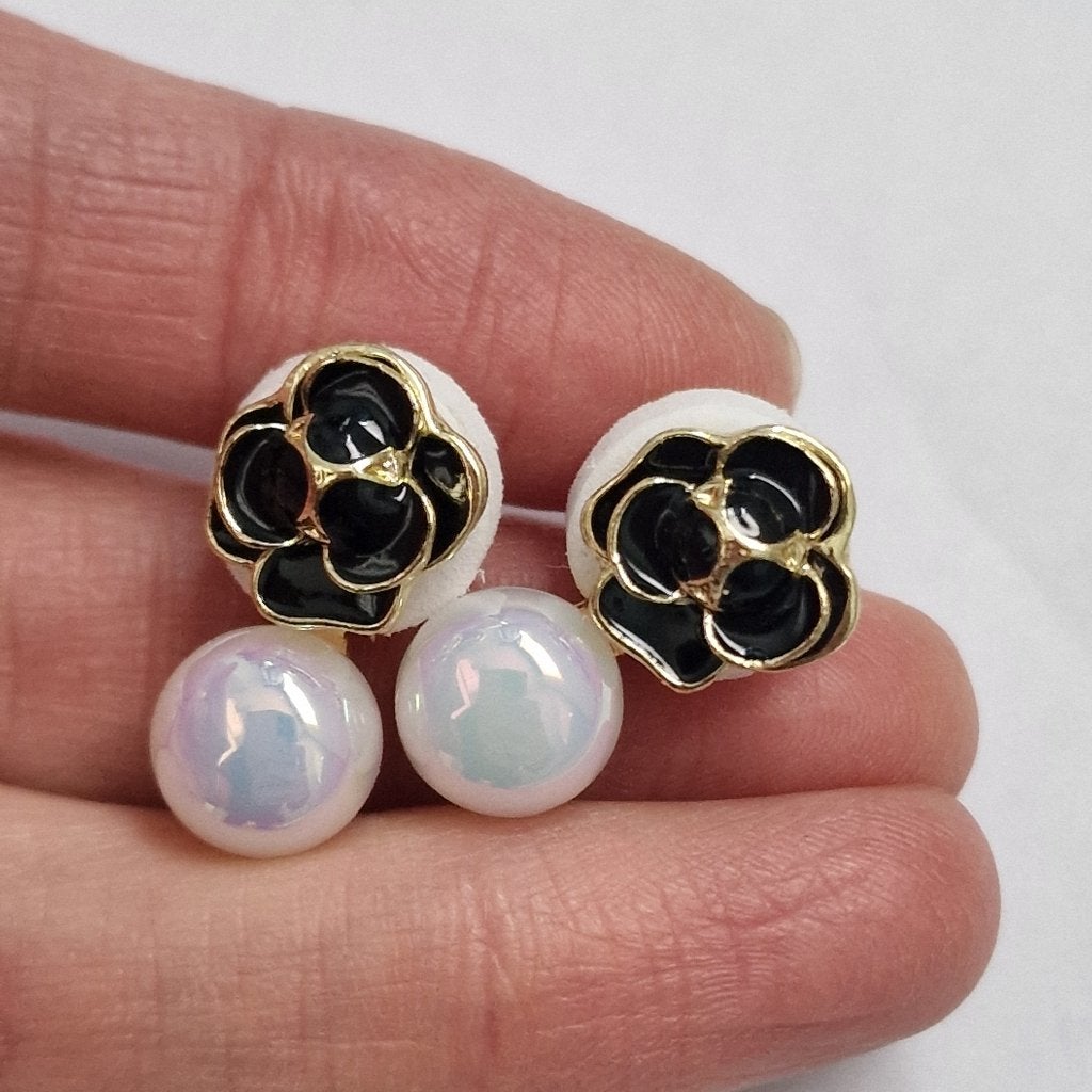 Oorbellen bloem parel, Bijoux, Sacs & Beauté, Boucles d'oreilles, Enlèvement ou Envoi, Neuf, Autres couleurs, Autres matériaux