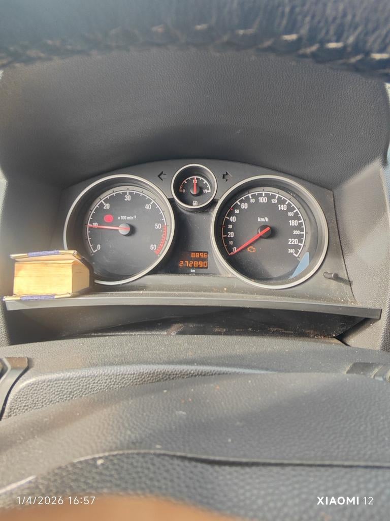 Opel Zafira diesel uit 2011, maar er zit geen maïs meer in., Auto's, Opel, Particulier, Te koop