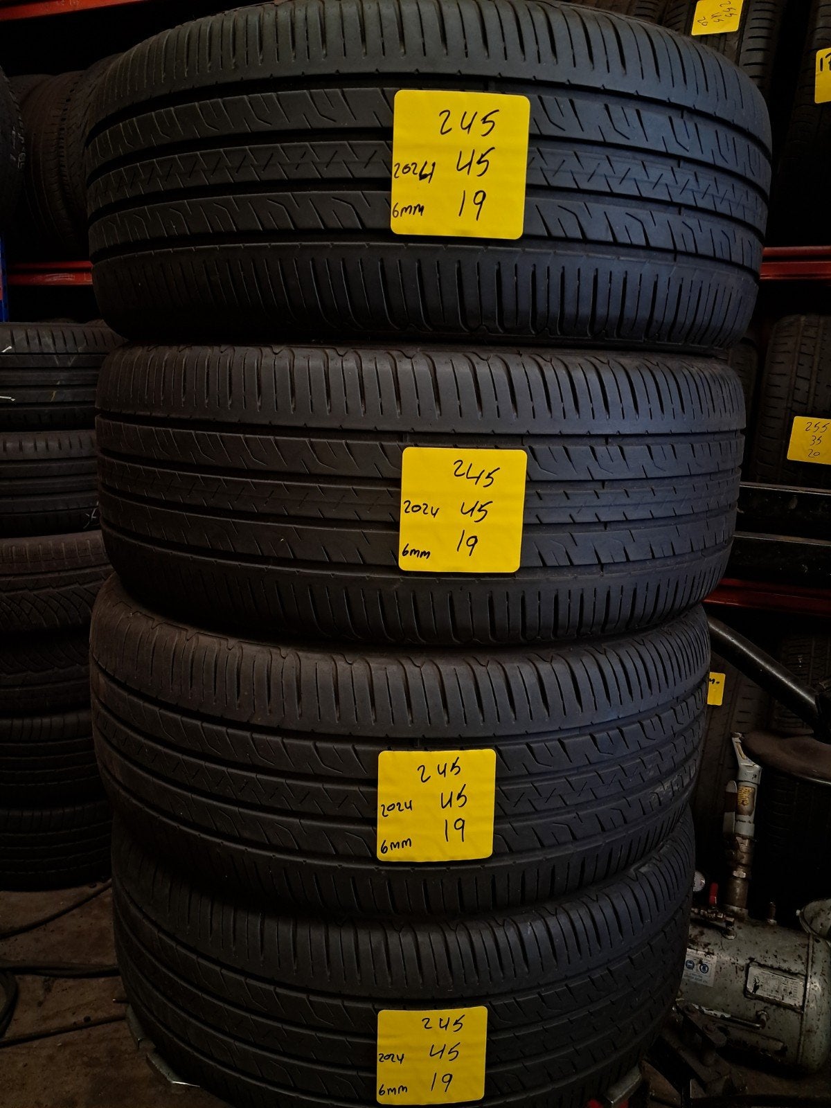 2454519 245/45/19 245/45r19 zomer demo 2024, Ophalen