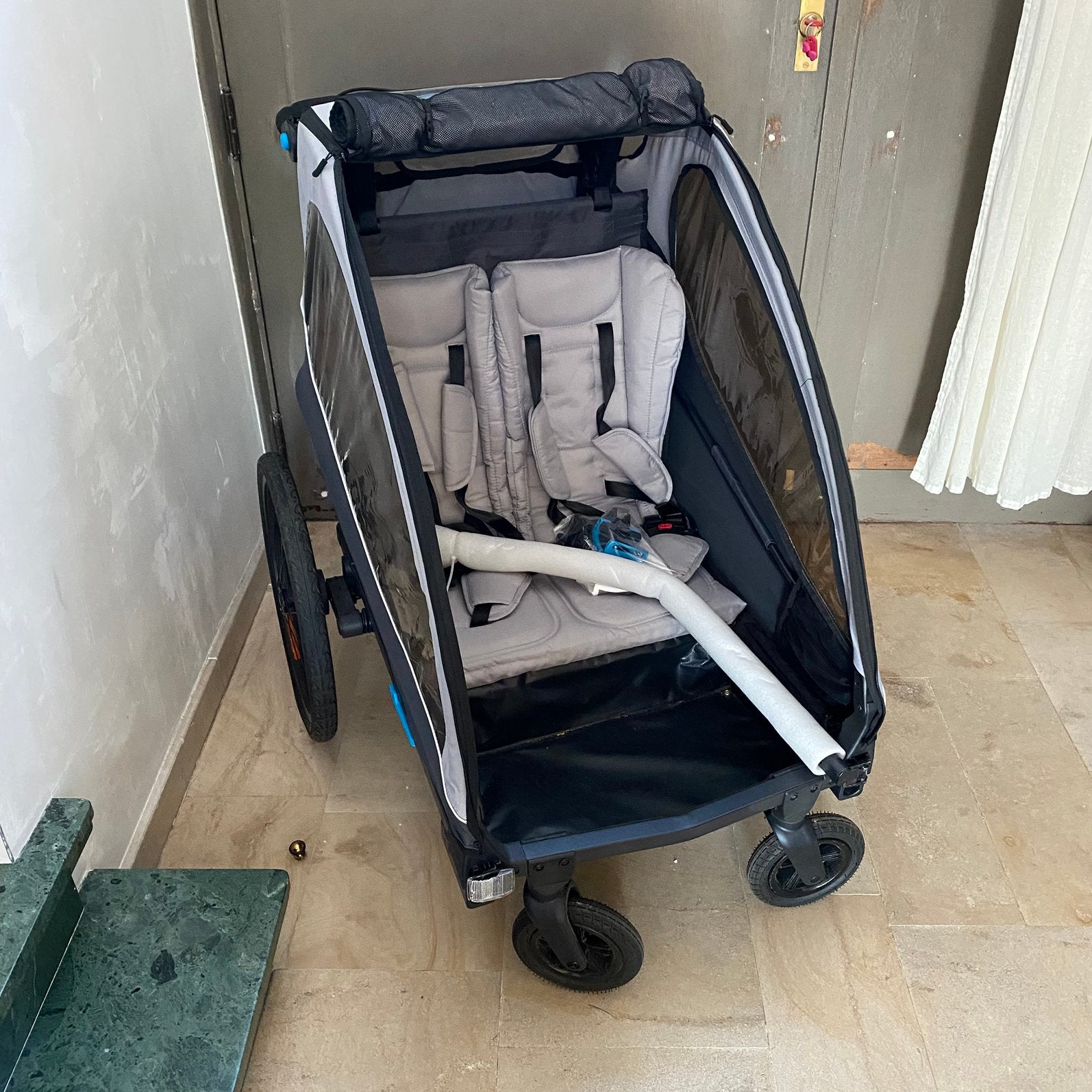 Remorque velo pour 2 enfants, 2 in 1 remorque et pousette, Vélos & Vélomoteurs, Pliable, 20 à 40 kg, Comme neuf, Enlèvement