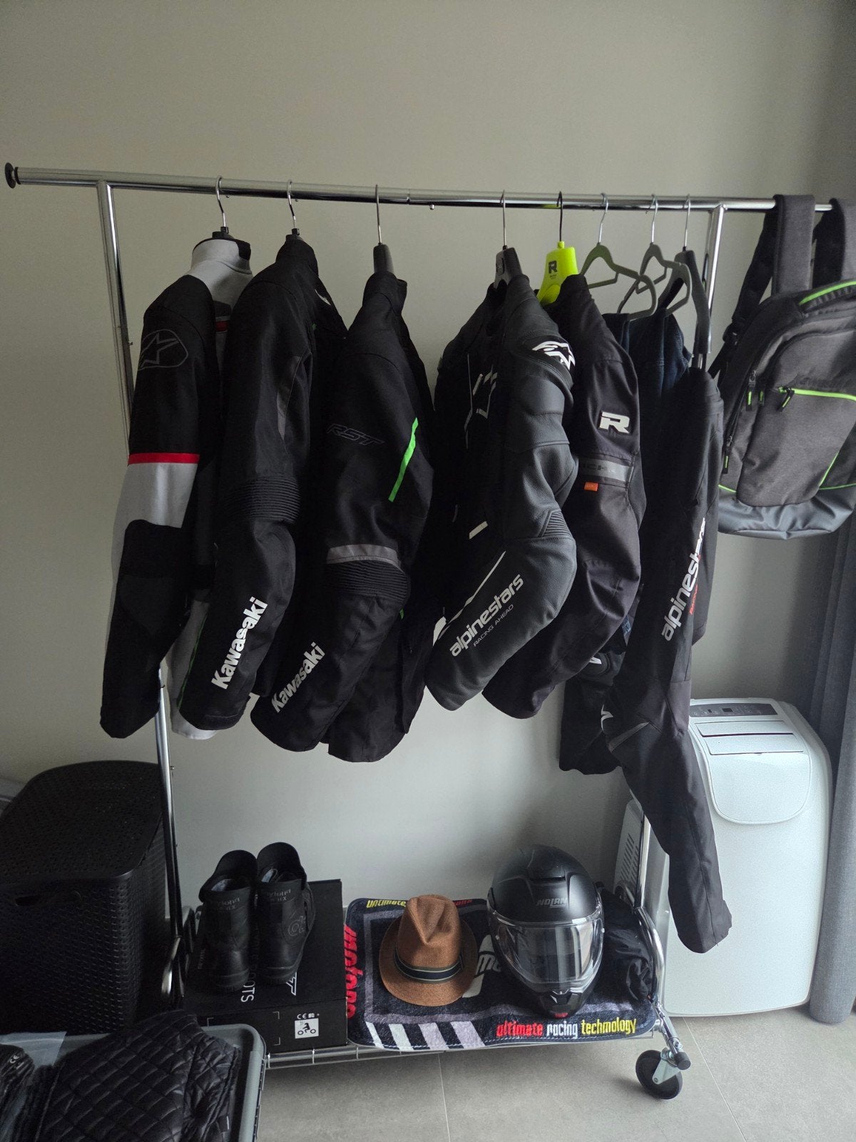 mooie nieuwe motorkleding niet gebruikt, Motoren, Ophalen