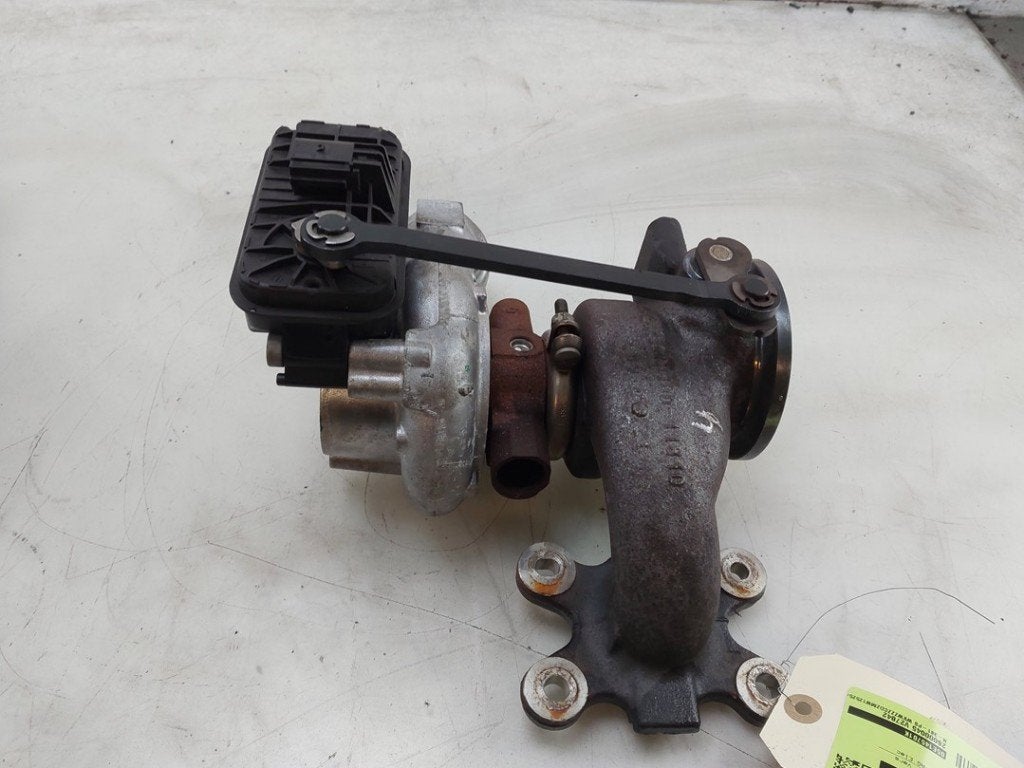 TURBOCOMPRESSEUR Volkswagen Golf VIII (CD1) (01-2019/-), Dhr. J. Ham, Volkswagen, Administratie@autoham.nl, Utilisé