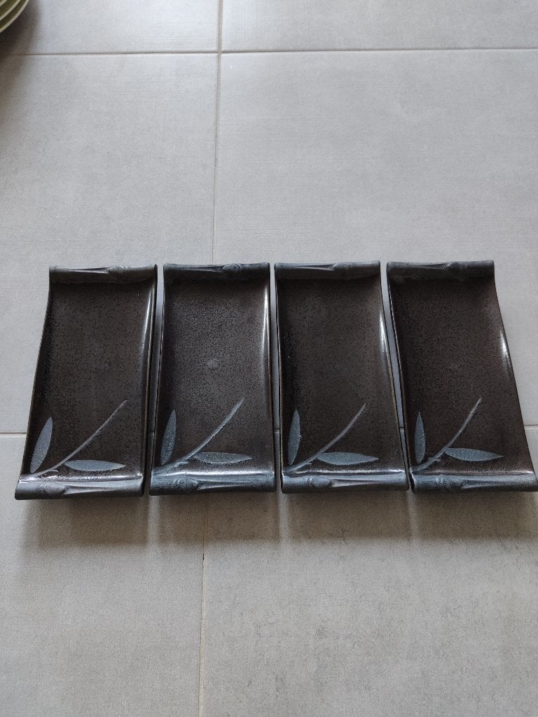 Ensemble de 4 assiettes à sushi rectangulaires en céramique, Enlèvement, Céramique, Asiatique