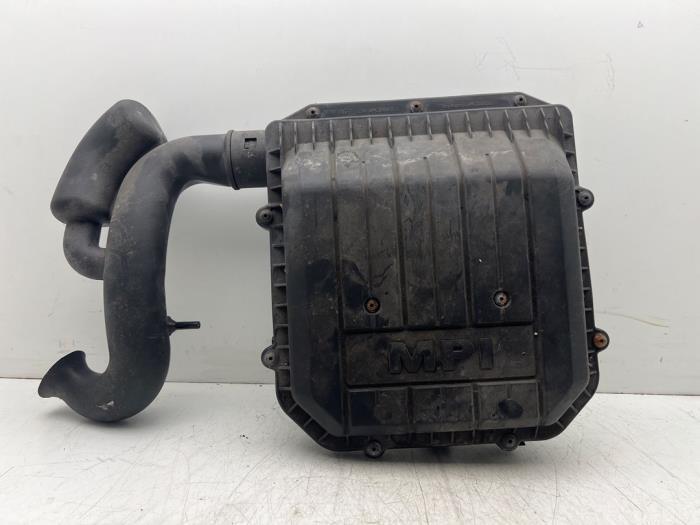 Boîtier filtre à air d'un Volkswagen UP, Volkswagen, -, 3 mois de garantie, Utilisé