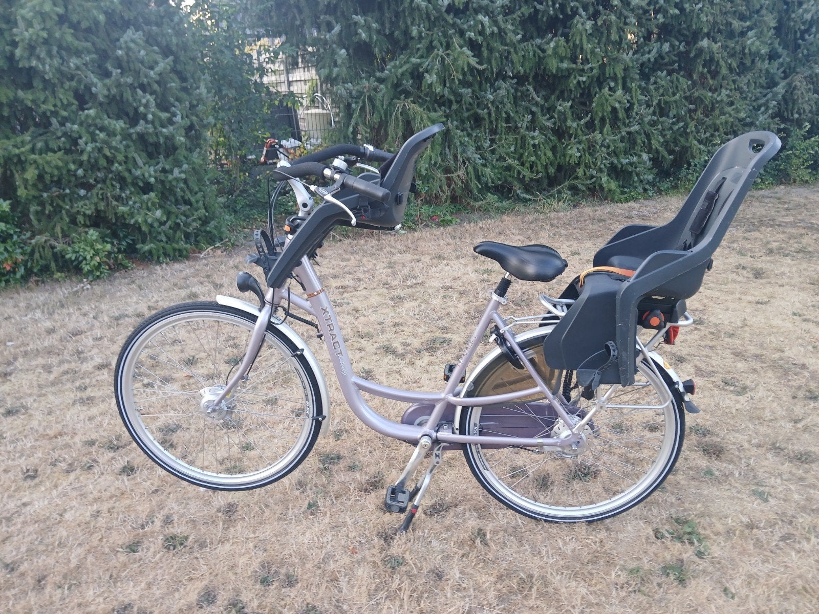 Vrouwenfiets, Fietsen en Brommers, Fietsen | Dames | Moederfietsen, 2 zitjes, 53 tot 56 cm, Zo goed als nieuw, Dubbele standaard