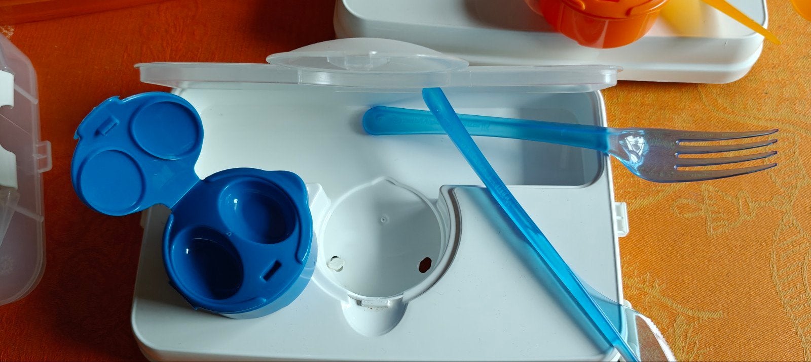 lunch box (2), Huis en Inrichting, Keuken | Tupperware, Ophalen, Blauw