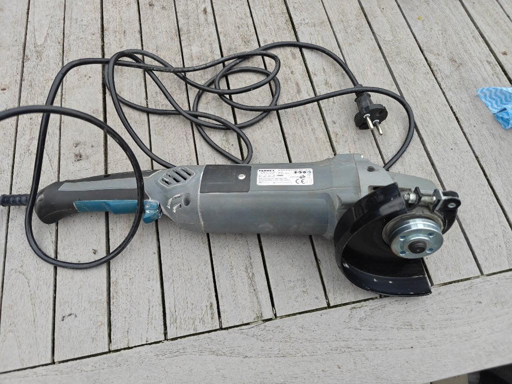 Haakse slijper 230V, Ophalen, Zo goed als nieuw, 1000 watt of meer, Haakse handslijpmachine