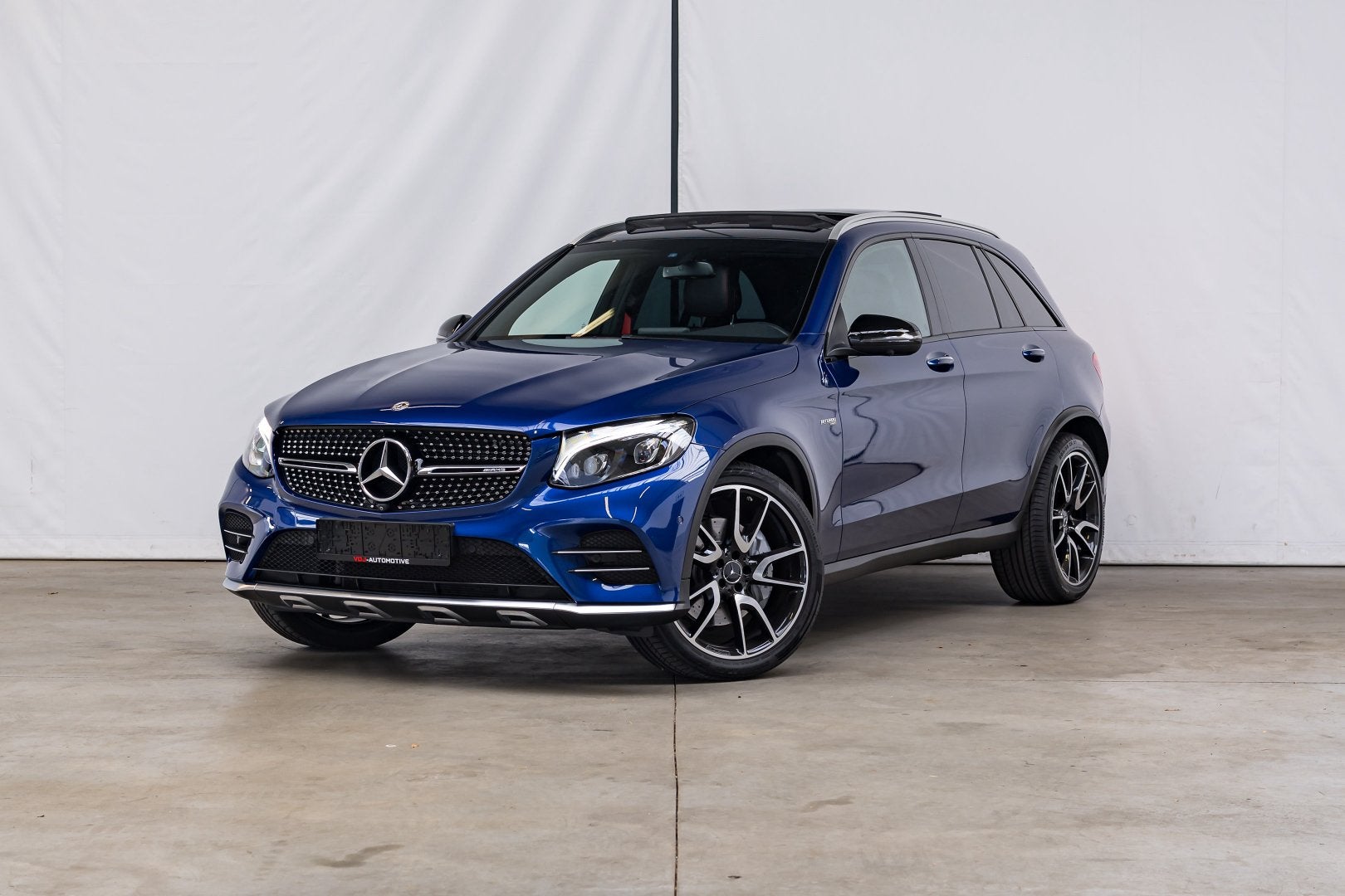 Mercedes glc 43 amg, Auto's, Mercedes-Benz, Automaat, Parkeerassistent, Blauw, Alcantara