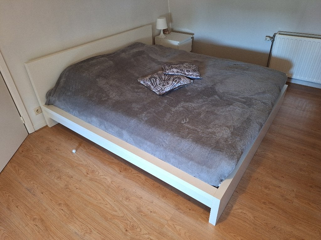 Slaapkamer met bureelmeubel, Maison & Meubles, Chambre à coucher | Chambres à coucher complètes, Comme neuf, Deux personnes, Enlèvement