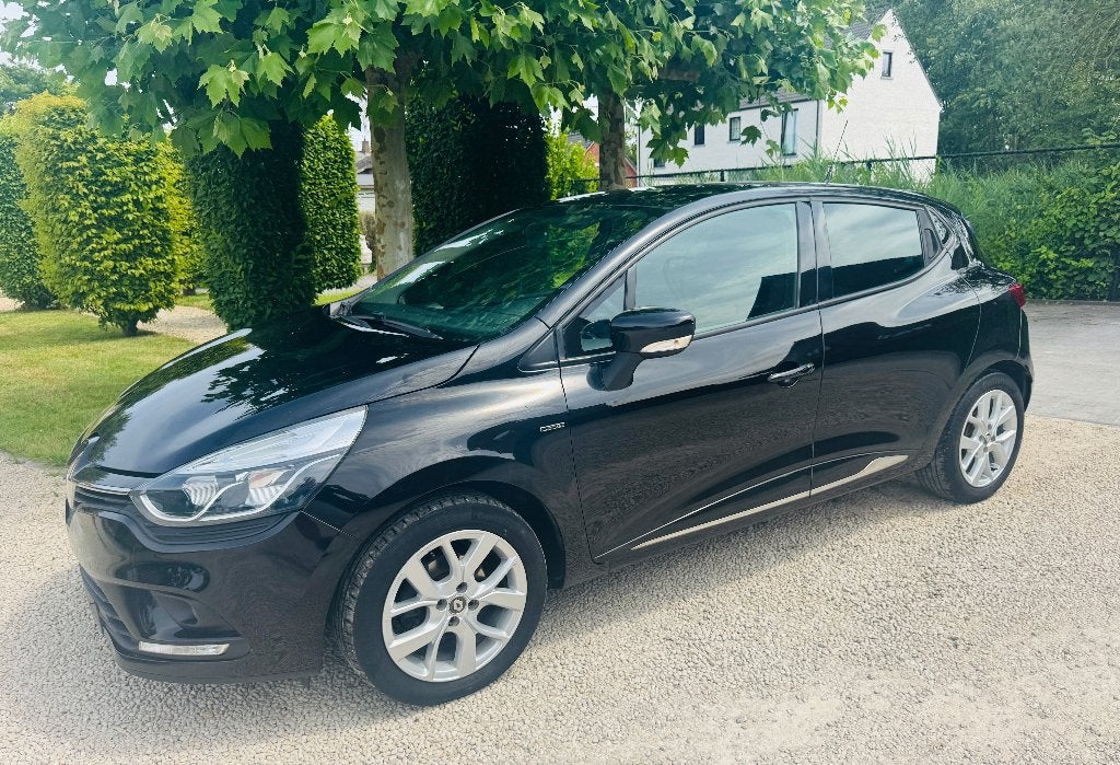 BELLE RENAULT CLIO 0.9TCE GPL CLIO HOMOLOGUÉE NAVI, Autos, Achat, 898 cm³, Euro 6, Entreprise