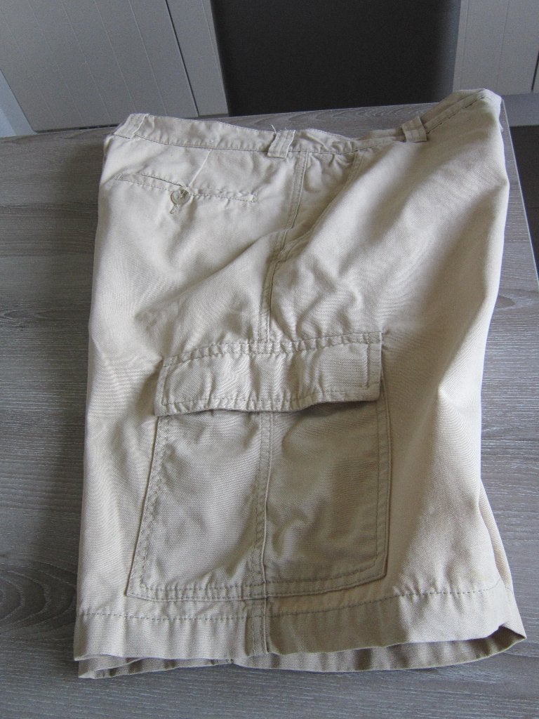 bermuda pour homme, taille 92 cm, Vêtements | Hommes, Pantalons, Enlèvement ou Envoi, Comme neuf, Taille 52/54 (L), Beige