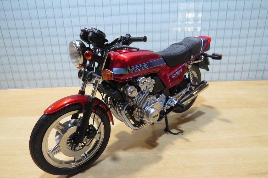 Honda CB900 Bol D'or 1:12 122161901, Enlèvement ou Envoi, Neuf, 1:9 à 1:12, Moteur