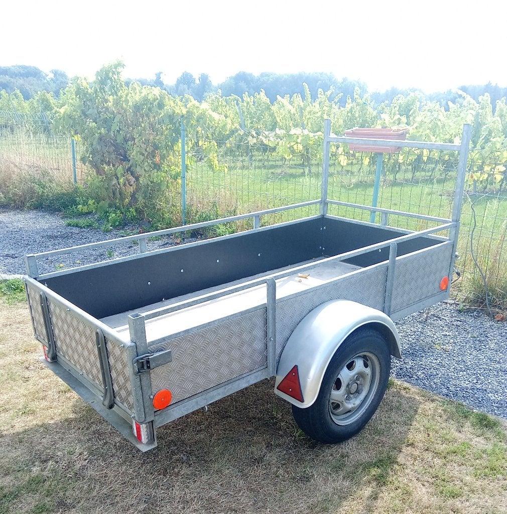 Remorque en aluminium de 750 kg, état neuf., Enlèvement