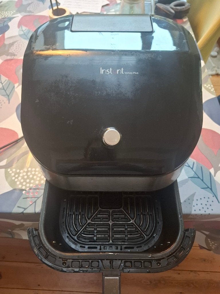 Airfryer „Instant Vortex Plus”, Elektronische apparatuur, Ophalen, Zo goed als nieuw, Airfryer XL, 1500 gram of meer