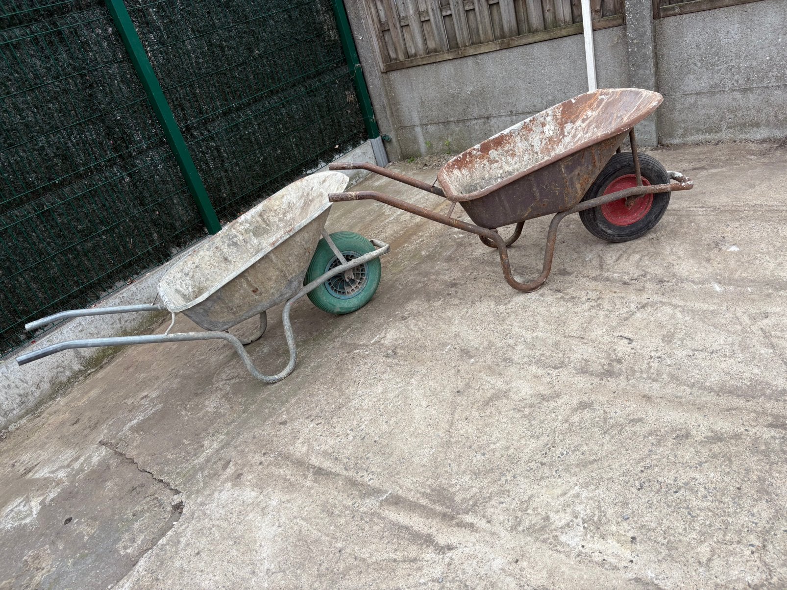 Bakwagens, Tuin en Terras, Kruiwagens, Ophalen, Zo goed als nieuw