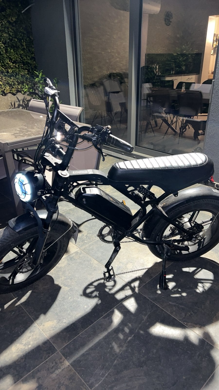 Fatbike v20 pro, Fietsen en Brommers, Ophalen, Zo goed als nieuw
