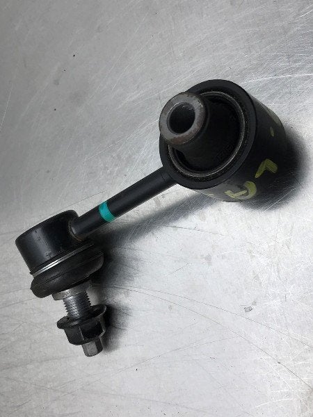 BARRE STABILISATRICE ARRIÈRE Kia Sportage (NQ5E), Kia, Dhr. M. Roggen, Stadsweg 37 37
9917 PV  WIRDUM GR., NL, Utilisé