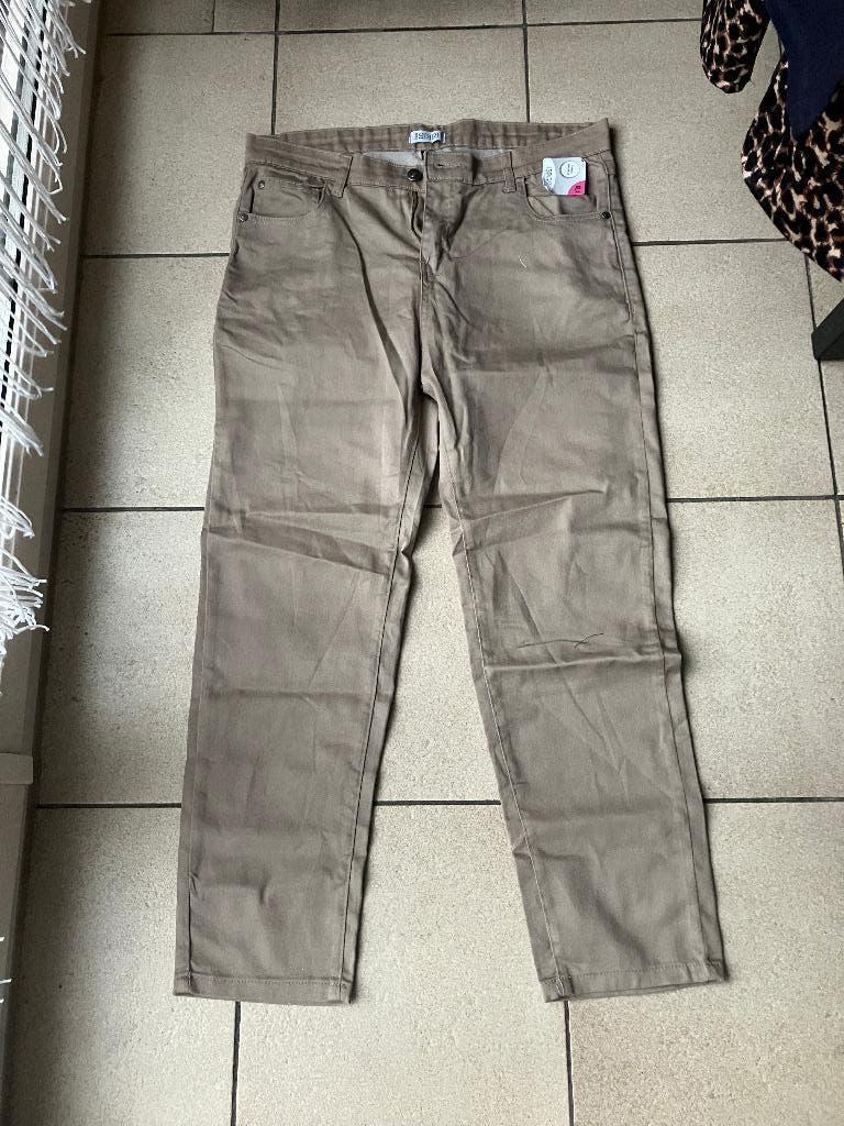 Nieuwe beige / lichtbruine spijkerbroek - Maat XL, Ophalen of Verzenden, Nieuw, Maat 46/48 (XL) of groter, Beige