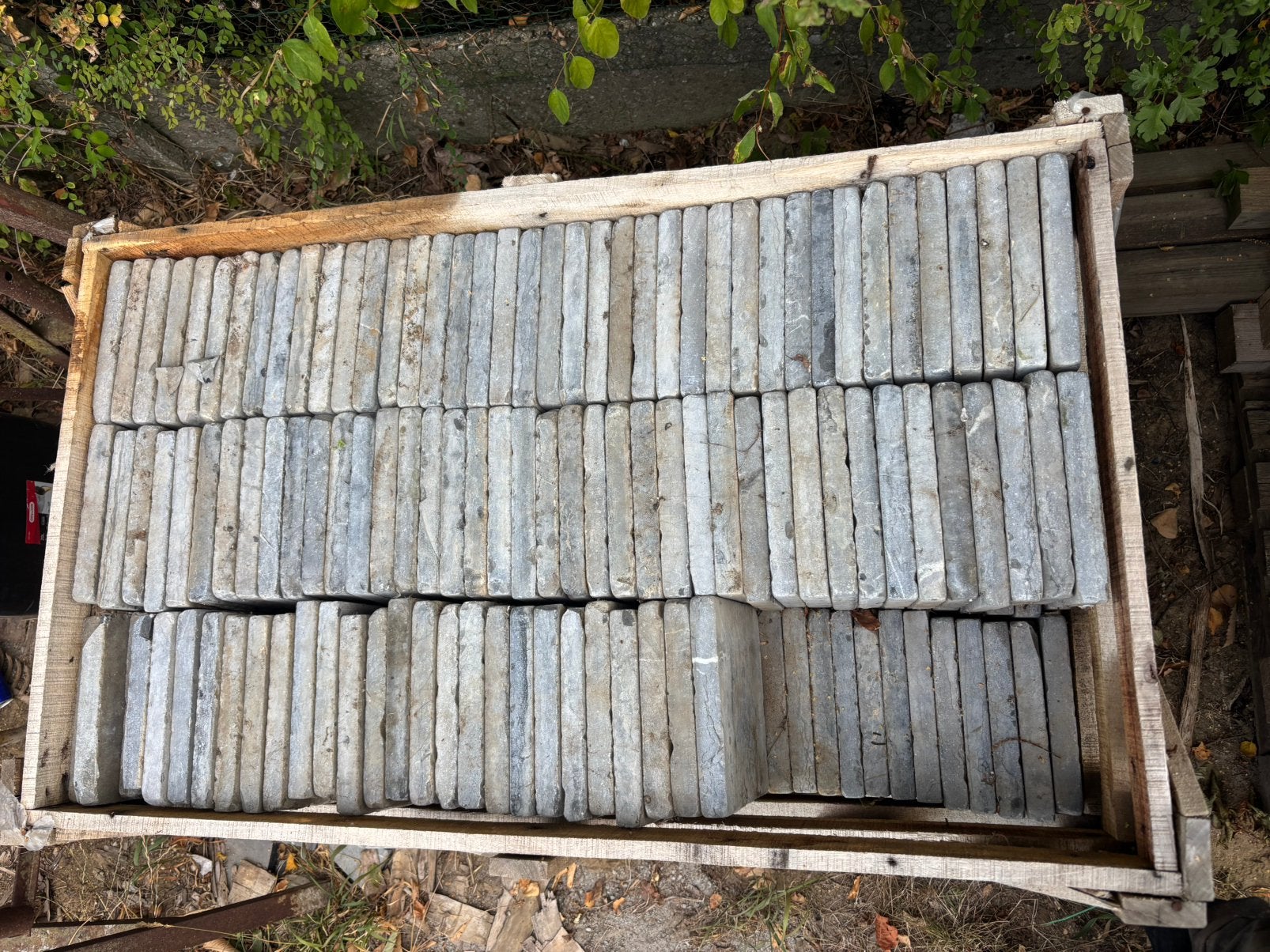 Vietnam blue 20x20x2 tegels 28m2, Ophalen, Gebruikt, Terrastegels, Natuursteen