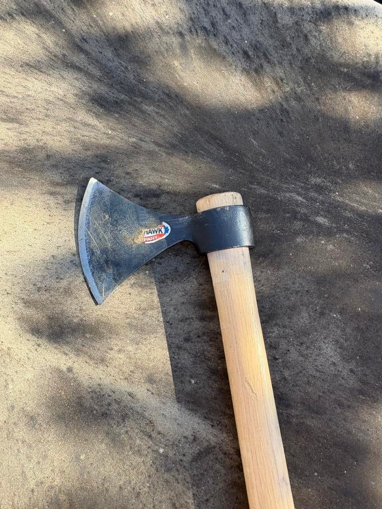 Cold Steel Norse Hawk tomahawk werpbijl, Enlèvement, Utilisé