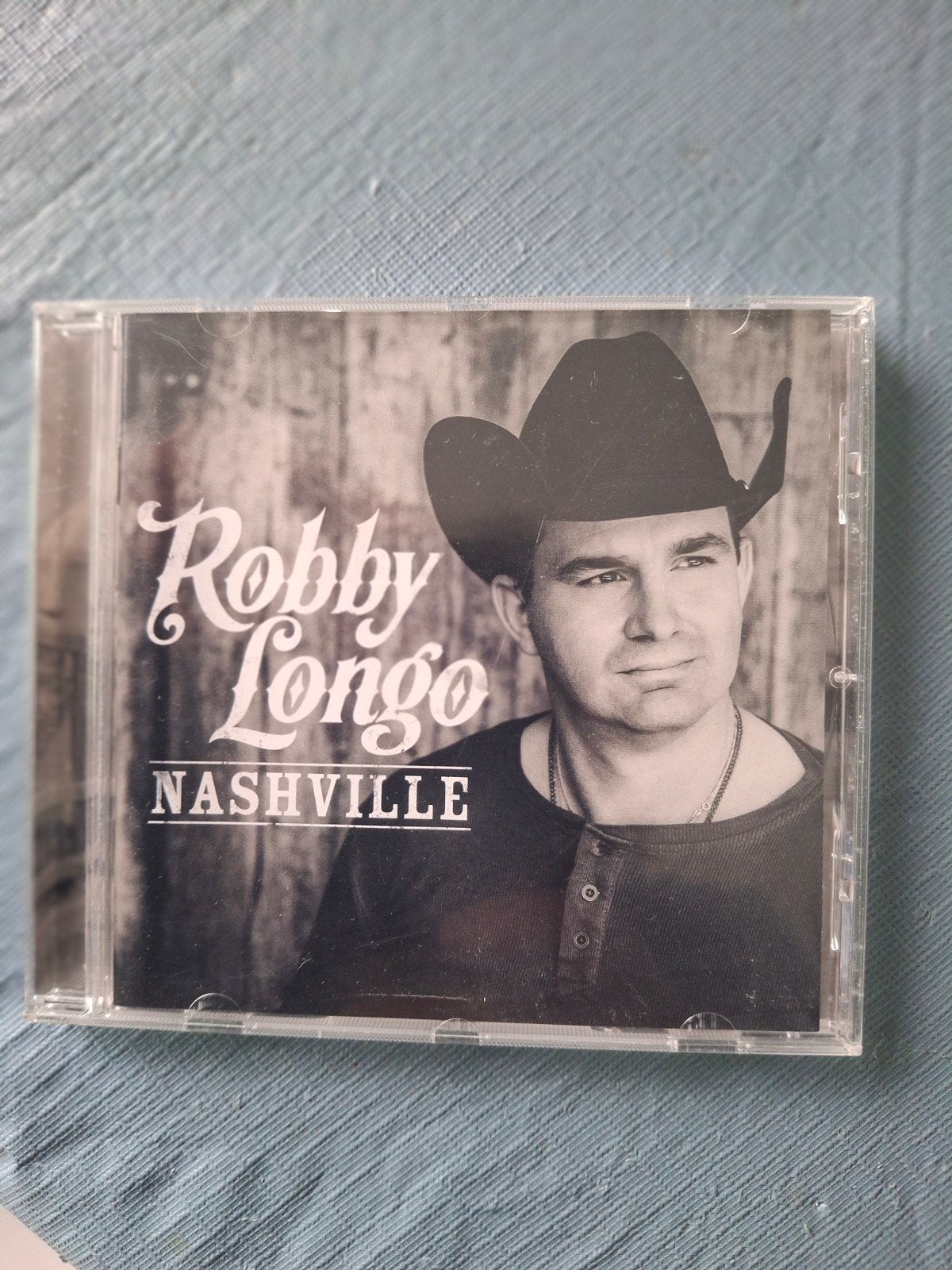 Par Robby Longo, CD & DVD, CD | Country & Western, Enlèvement ou Envoi