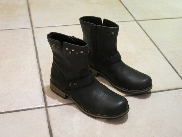 Een paar korte laarzen Clarks, maat 34, NIEUW, Ophalen, Meisje, Clarks, Nieuw