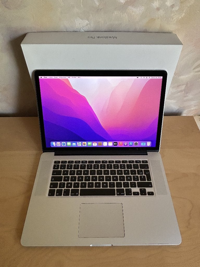 Apple MacBook Pro 15" A1398, Informatique & Logiciels, 256 GB, Utilisé, Azerty, 15 pouces